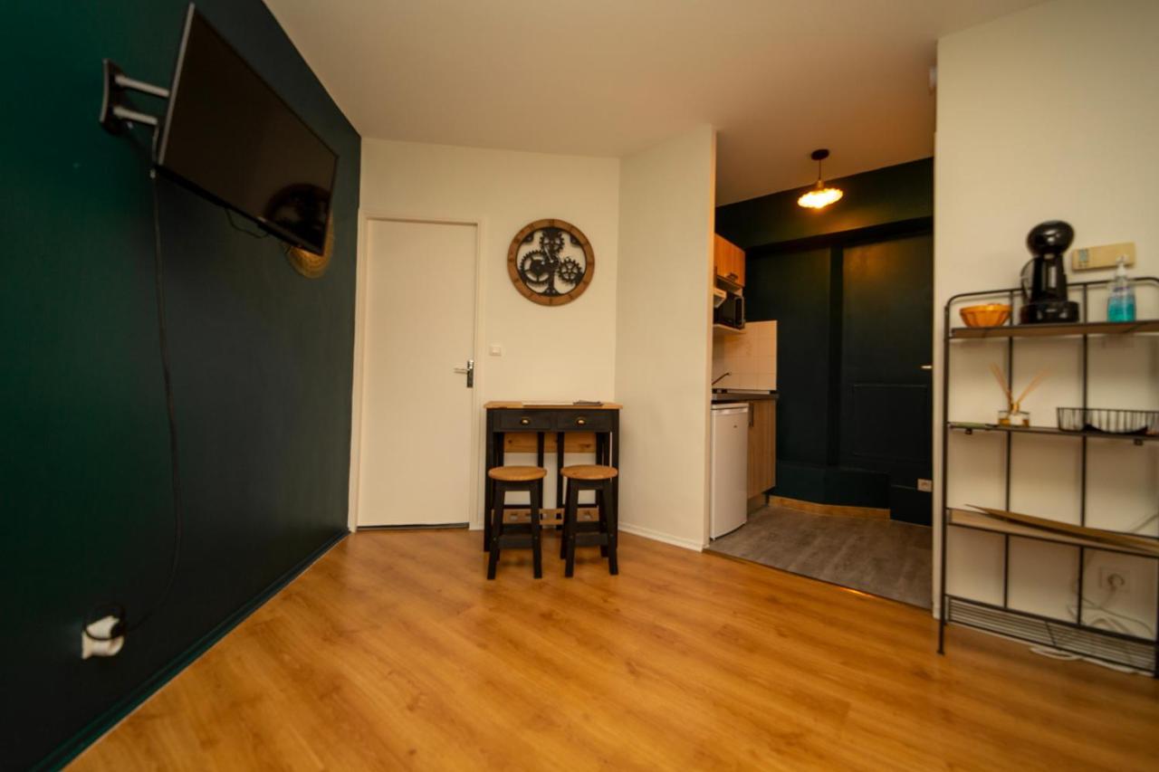 Studio☆netflix☆canal+☆canal Sat☆parking☆ Apartment